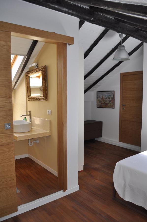 Casa Di Mario Appartamento In Centro Storico Con Due Camere Da Letto E Terrazze Cagliari Ngoại thất bức ảnh